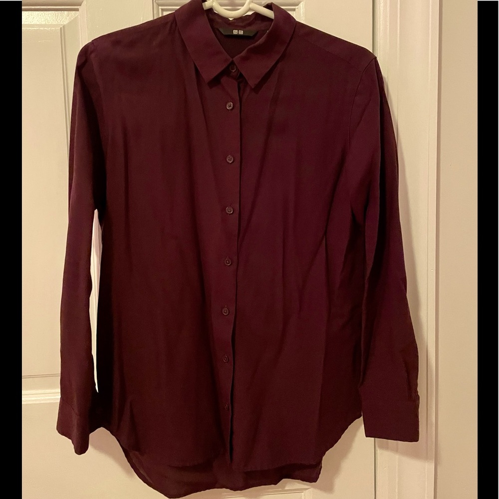 Uniqlo button down shirt